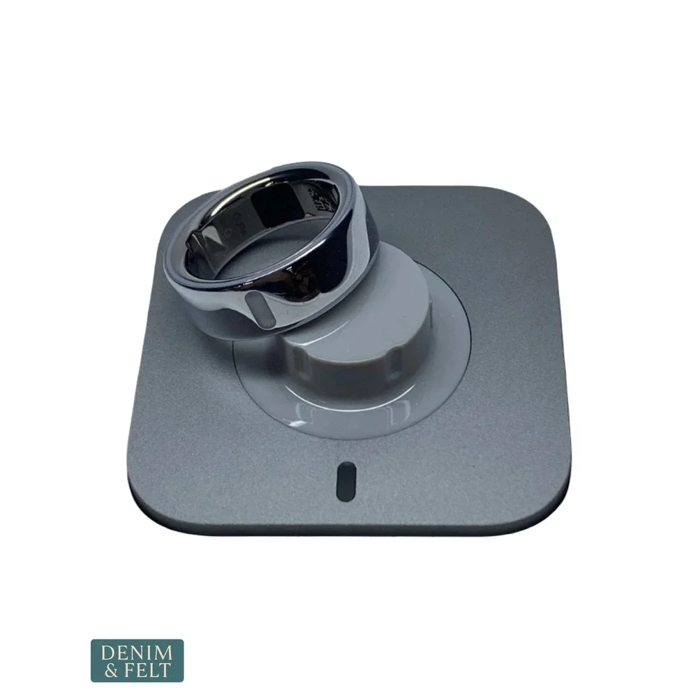 NEW Oura Ring 4 Silver Titanium Smart Health Tracker Size 9 Gen 4 Wearable Tech